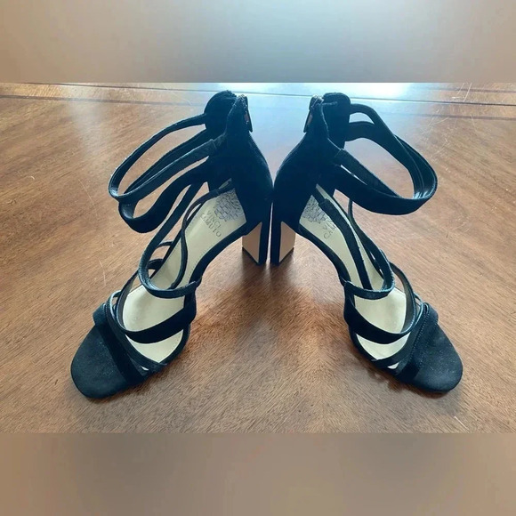 Vince Camuto Black Strappy Leather & Suede 4” Block Heel Zip EUC Women’s Size: 9 - Picture 2 of 8